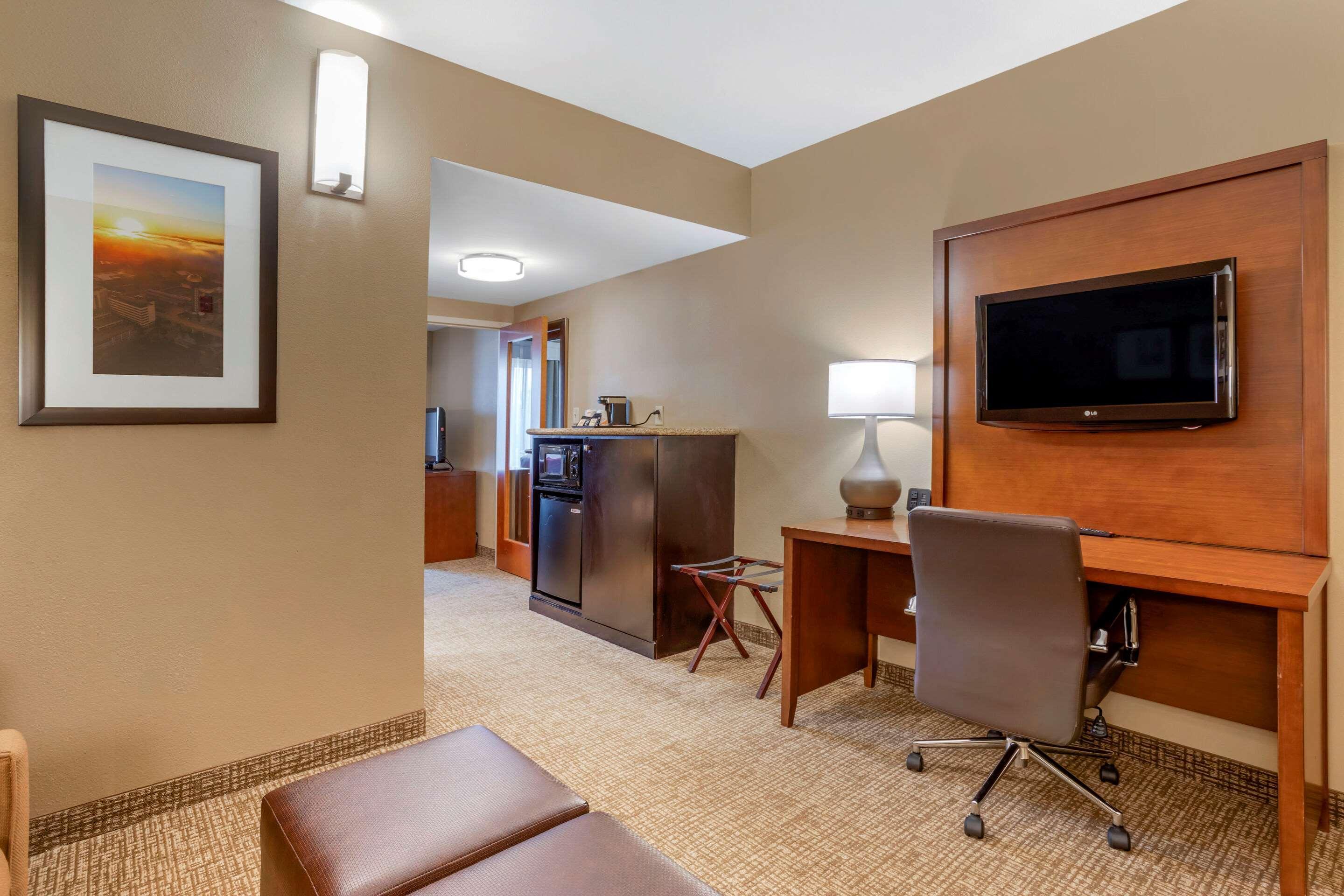 Comfort Suites North Knoxville Extérieur photo